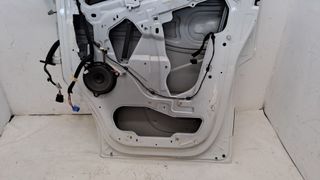 PUERTA DELANTERA DERECHA RENAULT MASTER III AUTOBÚS (JV)