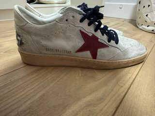 Golden Goose Sneakers