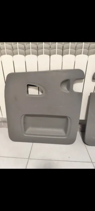 Paneles traseros Renault Trafic