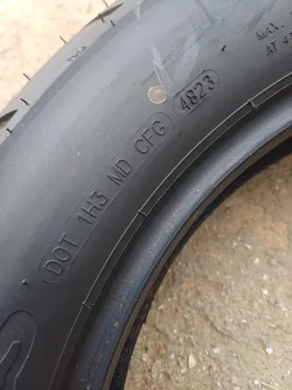 Neumático Custom Force 130/90-16