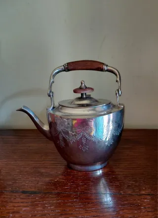 Tetera de Plata Inglesa