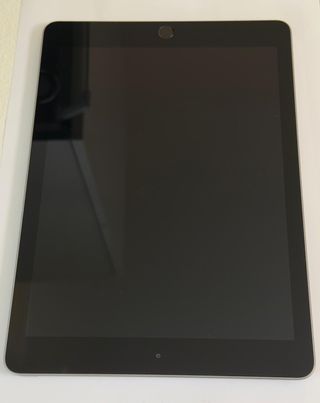 iPad 2018 9.7 32GB Grigio Siderale + caricatore