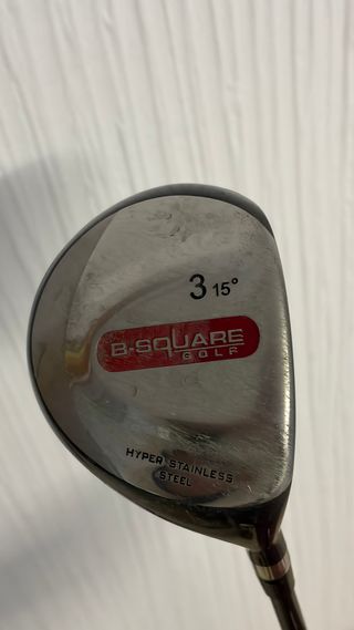 9 Palos de Golf B-Square Casi Nuevos