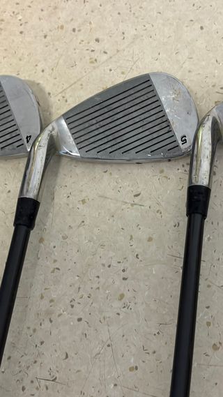 9 Palos de Golf B-Square Casi Nuevos