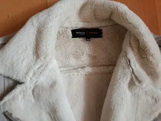 Abrigo Sfera pelo y ante beige T.44