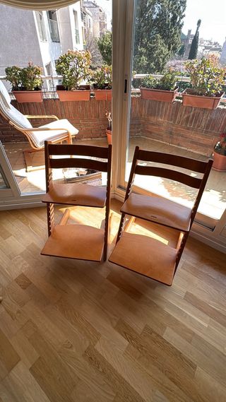 Trona Stokke Madera.