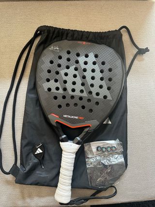 Adidas Metalbone 3.4 HRD Padel Racket