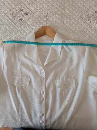 Camisa blanca de señora