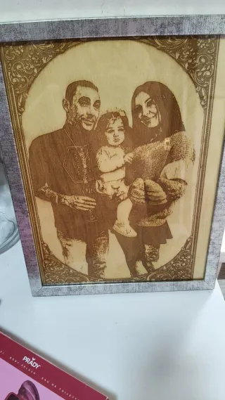 Llavero y cuadro personalizado en madera