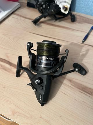 2 Cañas + 2 Carretes + Lote de Cebo