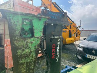 Martillo Hidráulico Hidromek M30