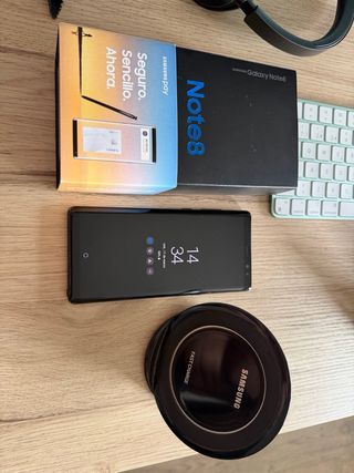 Samsung Galaxy Note 8 + base carga inalámbrica
