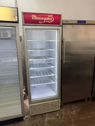 Nevera expositora Menorquina
