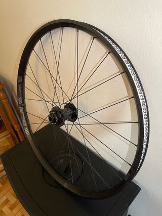 Llanta 27.5 e*thirteen boost