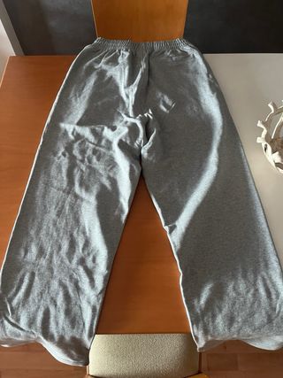 Pantalón Corteiz Talla M Gris