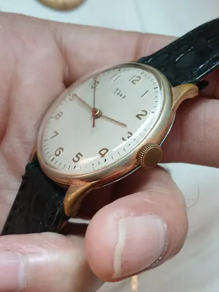 Reloj Edox Cuerda Caballero Vintage Dorado