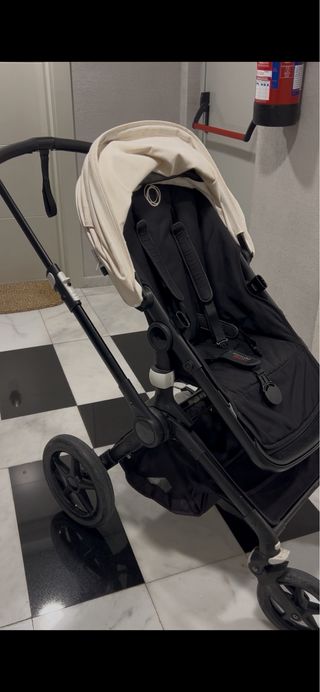 Bugaboo Fox 2 Silla y Capazo