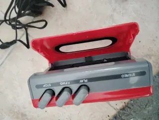 Walkman Stereo Cassette Player Rojo