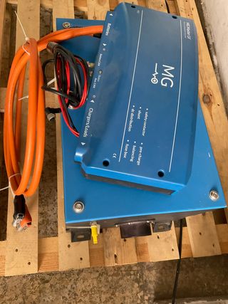 MG Master LV + Batería