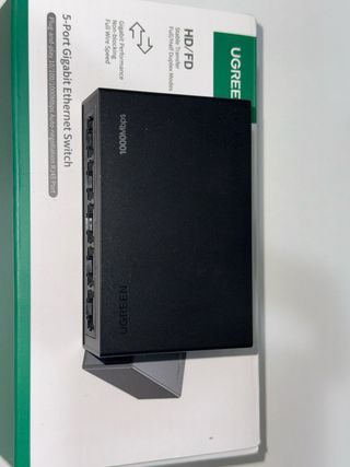 UGREEN Switch Rosso 5 Porte (1000Mbps)