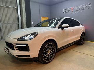 Porsche Cayenne -