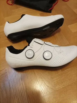 Zapatillas Ciclismo Carretera Blancas talla 41'5