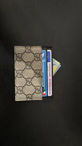 Portacarte Gucci Beige/Nero GG Supreme