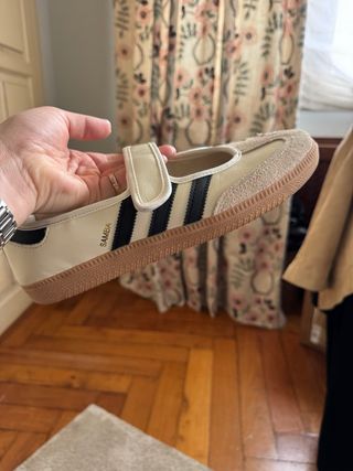 Adidas Bailarinas Beige y Blanco