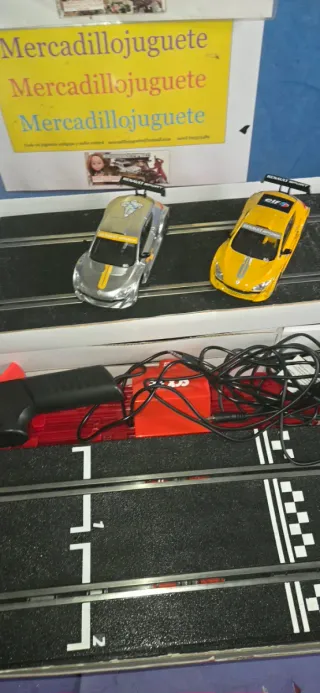 Scalextric C2 GT Renault Minuto