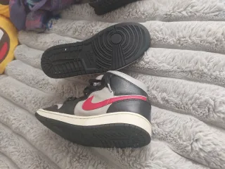 Jordan deportivas originales T.39