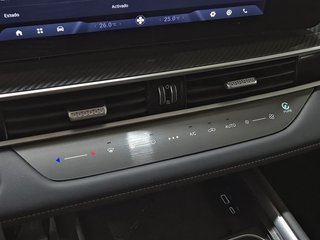 Ebro S700 1.6 TGDI Luxury 7 DCT