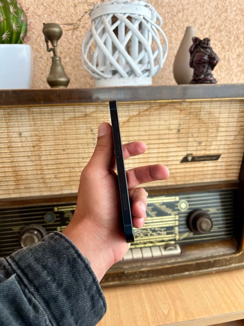 iPhone 13 - 100% Batería afbeelding 3