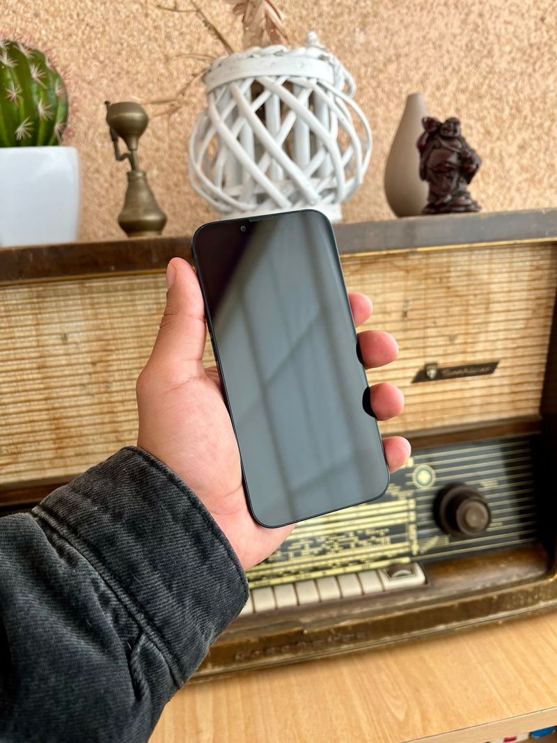 iPhone 13 - 100% Batería afbeelding 2
