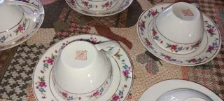 Set Tazzine e Piattini porcellana a guscio d'uovo