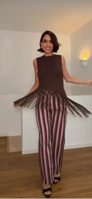 Pantalón rayas Zara T/34 viral