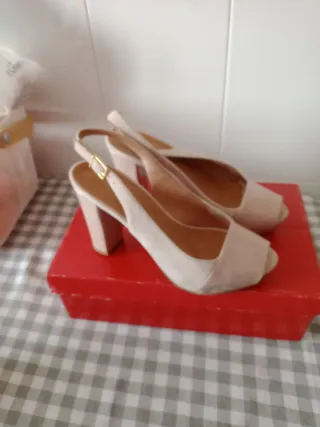 Zapatos de tacón (rosa palo) marca Estefanía Marco