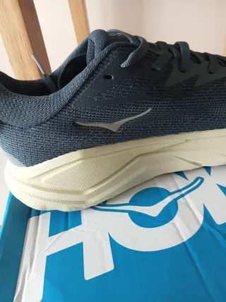 Zapatillas Hoka Azul y Beige