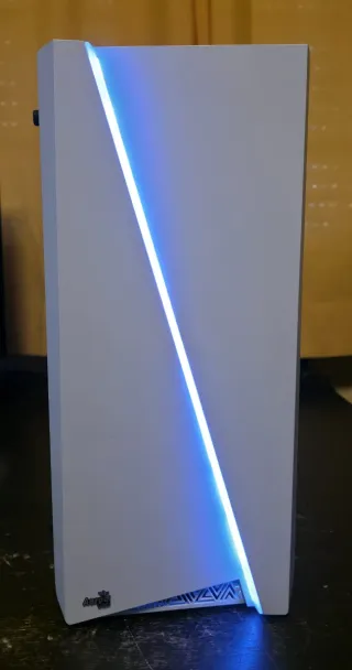 Caja PC AeroCool Cylon Mini RGB USB 3.0