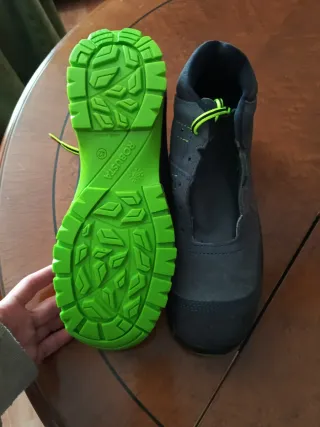 Botas de trabajo grises talla 42