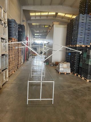 Parada metalica mercadillo