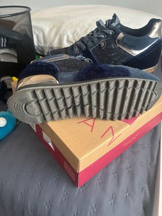 Zapatillas Mujer Azul y Dorado Talla 40
