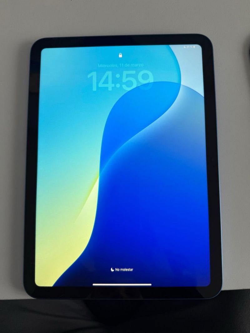 iPad 11 Azul chip A16. 128gb