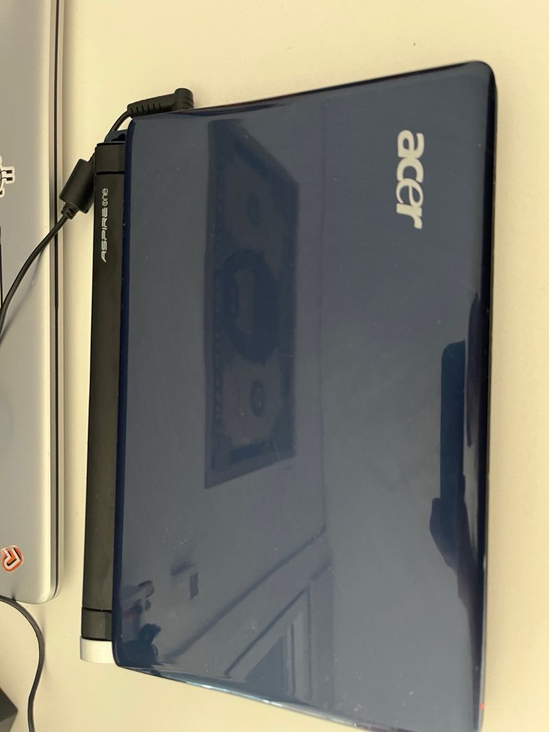 Portátil Acer Aspire One afbeelding 3
