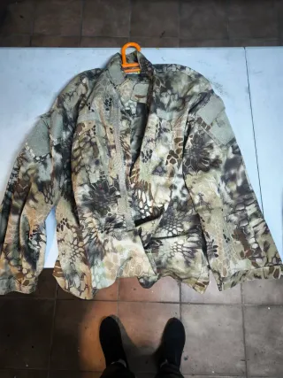 Uniforme Caza Camuflaje