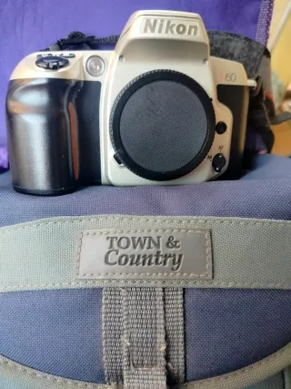Cámara Nikon N60
