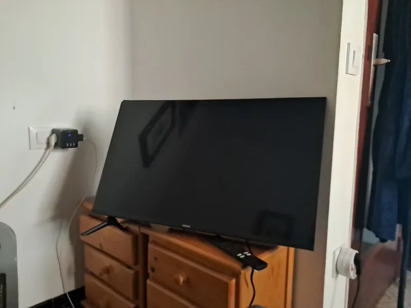 Xiaomi TV 32 A Series - Pantalla Rota afbeelding 3