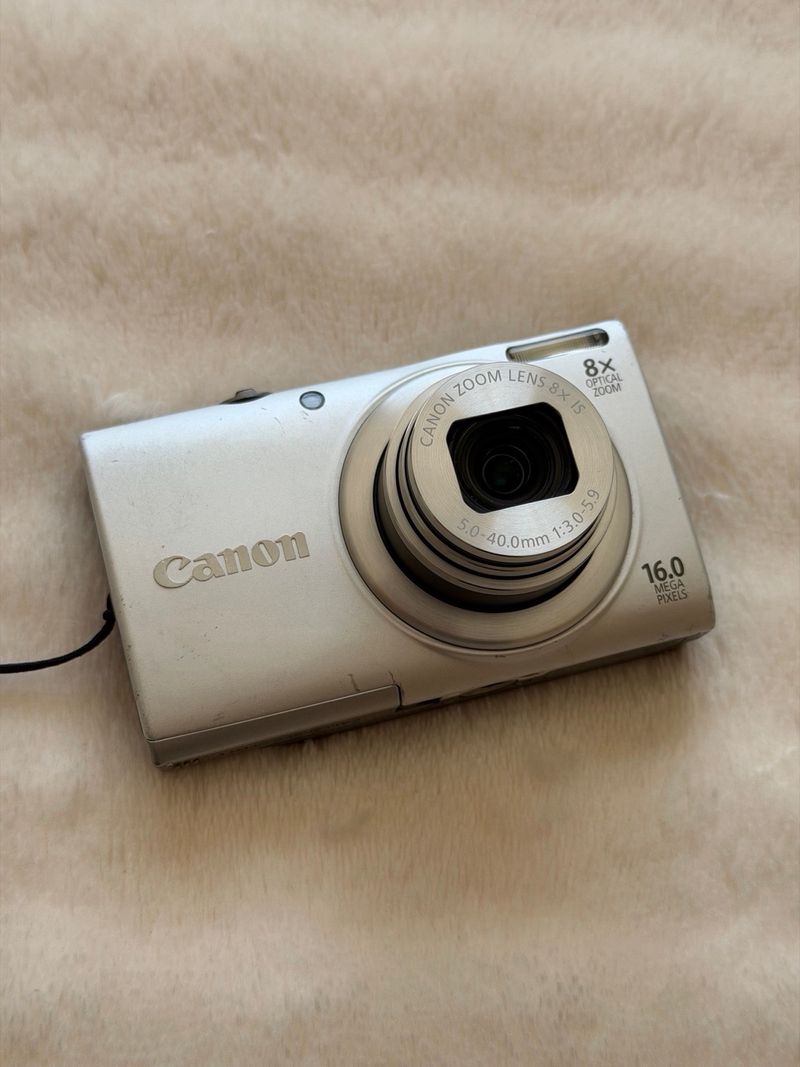 Canon PowerShot A4000 IS Cámara Digital Plata afbeelding 2