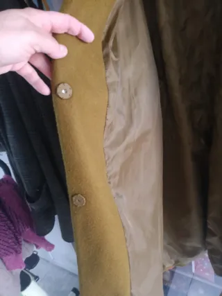 Abrigo Kiabi verde oliva