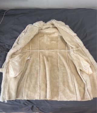 Abrigo largo de invierno con forro de pelo