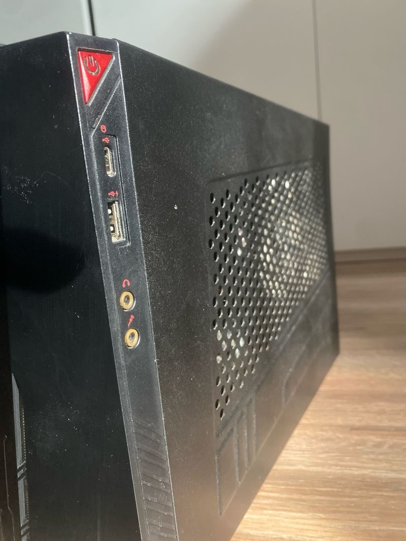 PC de juego MSI Infinite S fijo afbeelding 2
